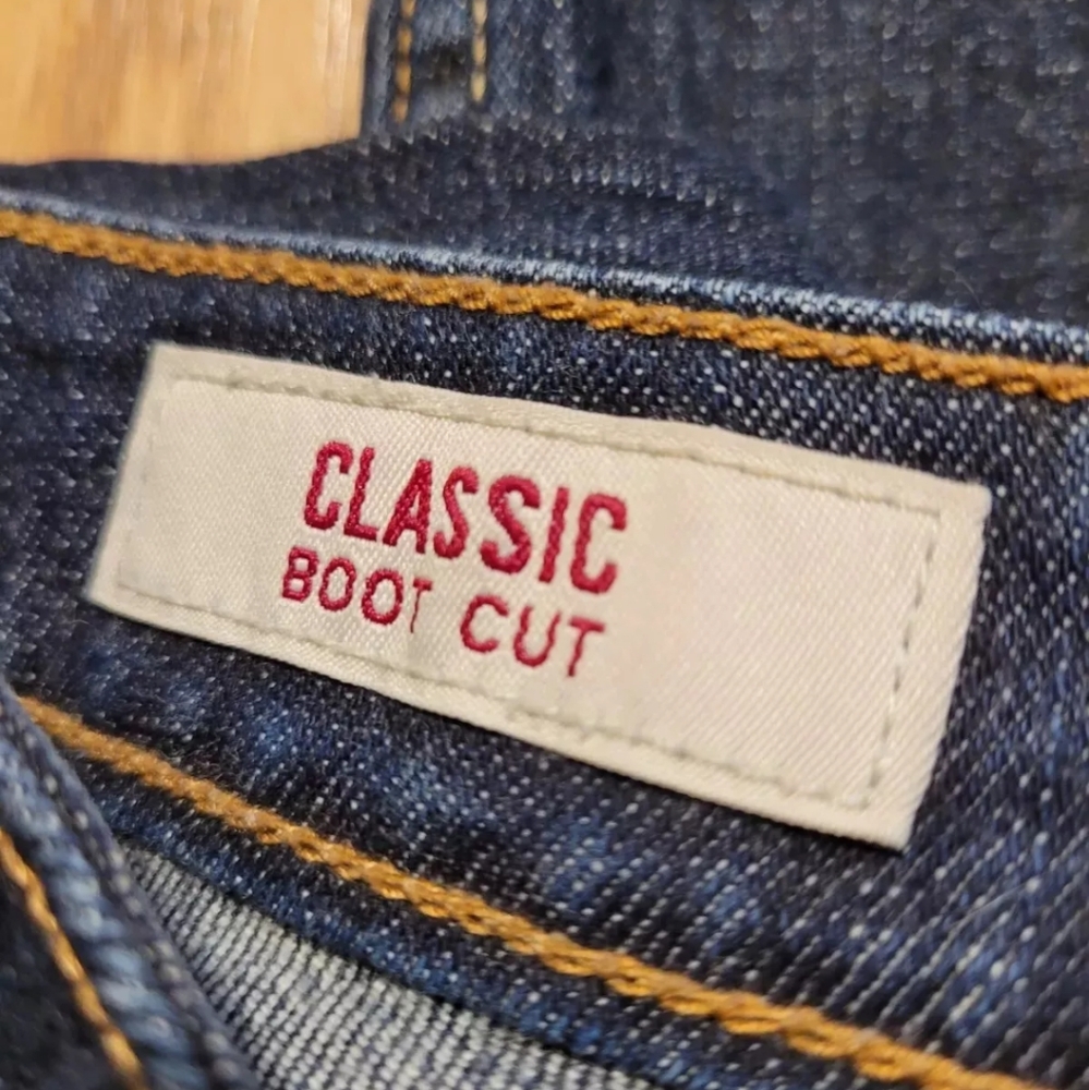 Banana Republic Women's Jeans Size: 4 Classic Boot - Picture 7 of 12